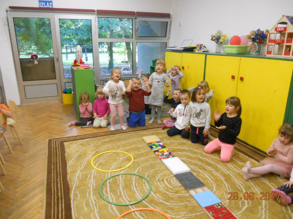 SKUPINA  KAPLJICE
