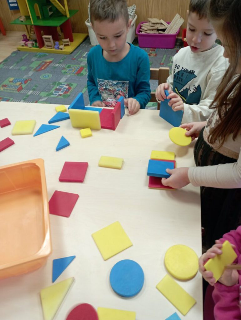 “Žabice” u zemlji geometrijskih oblika